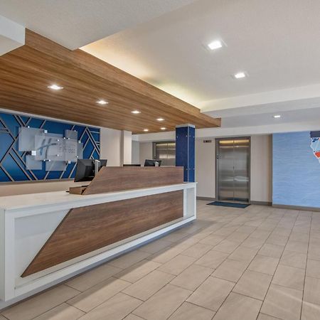 Holiday Inn Express San Diego South - National City By Ihg Екстериор снимка