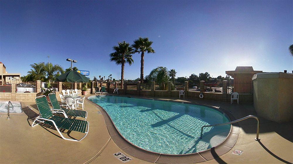 Holiday Inn Express San Diego South - National City By Ihg Екстериор снимка