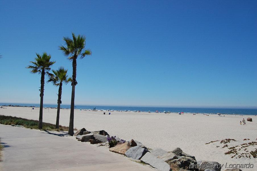 Holiday Inn Express San Diego South - National City By Ihg Екстериор снимка